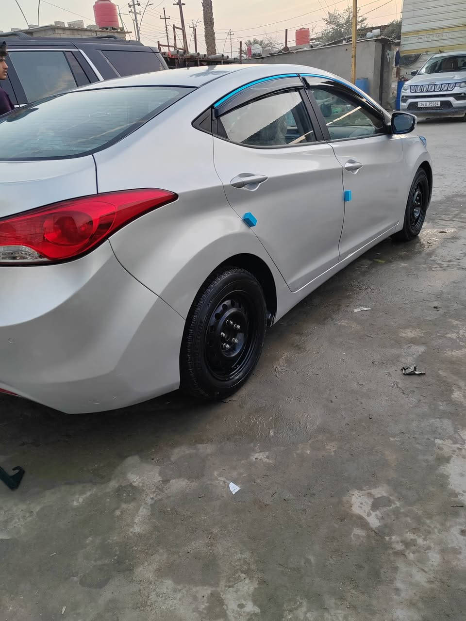 دخول جديد كارتون السياره جديده دخول جديد ادوات تبريد حداديه تخم تاير مكينه كير ويلات كله جديد رقم وسنويه شمالي حساسات خلفيه اي نقص ما بيها موديل 2014 سعرها 53 وبي مجال العنوان البصره استفسار *********** امراوس ماكو
