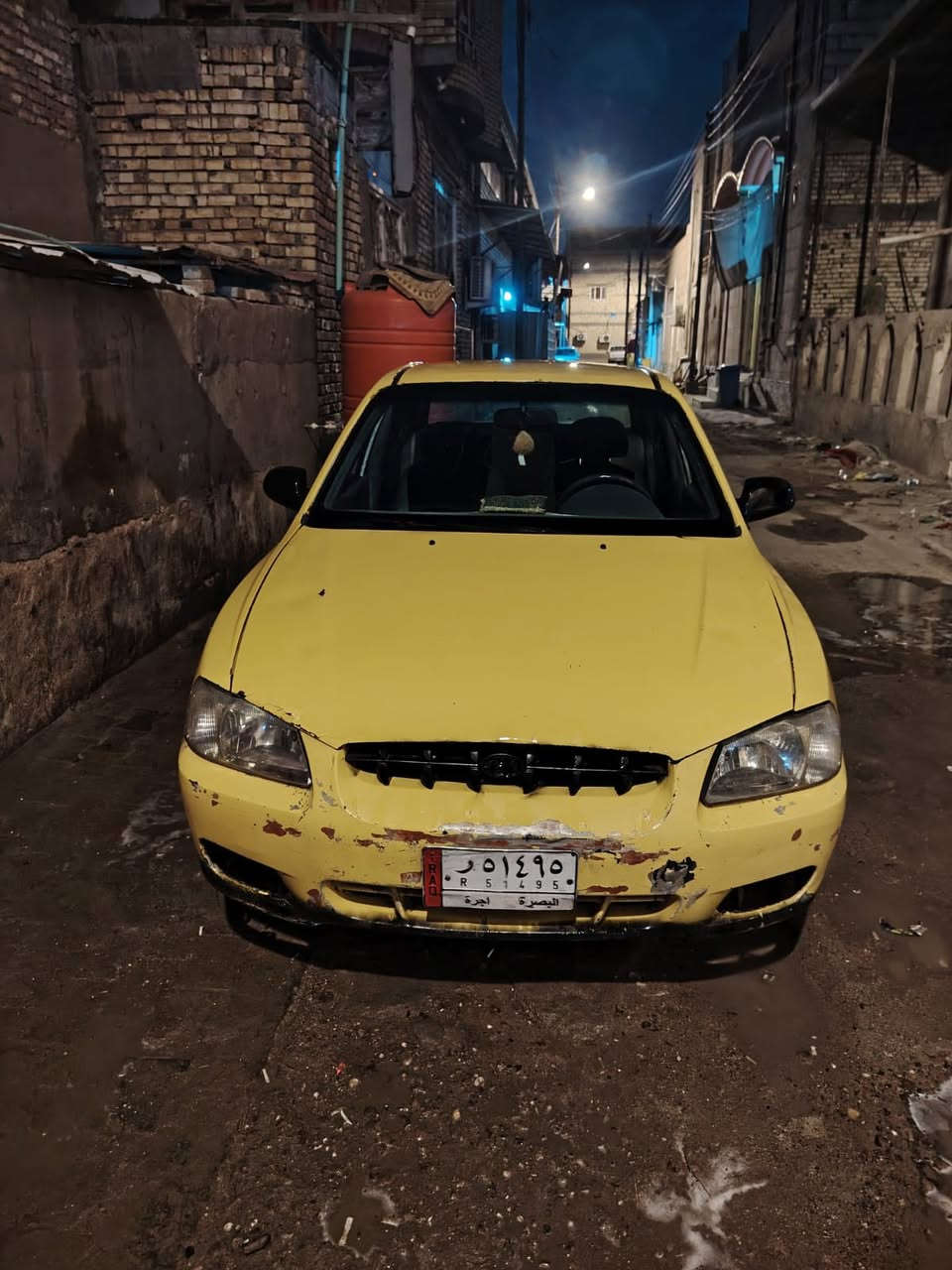 السلام عليكم اكسنت هونداي موديل ٢٠٠٠ مكينه وكير كورلا كير يخبل مكينه وضفيره وعقل بلجيس حاويه توني شادهن صار ٢٠ يوم رقم بصره الماني راعيها ببو الخصيب وعدي تواصل ويا تريد وكاله تريد تحويل سياره عوزها حداديه وشوي ترتيبات حداديه ٥٠ بلميه منضومه بانزين جديده كهربائيات شغاله سنويه منتهيه بل ٢٠. ***********
