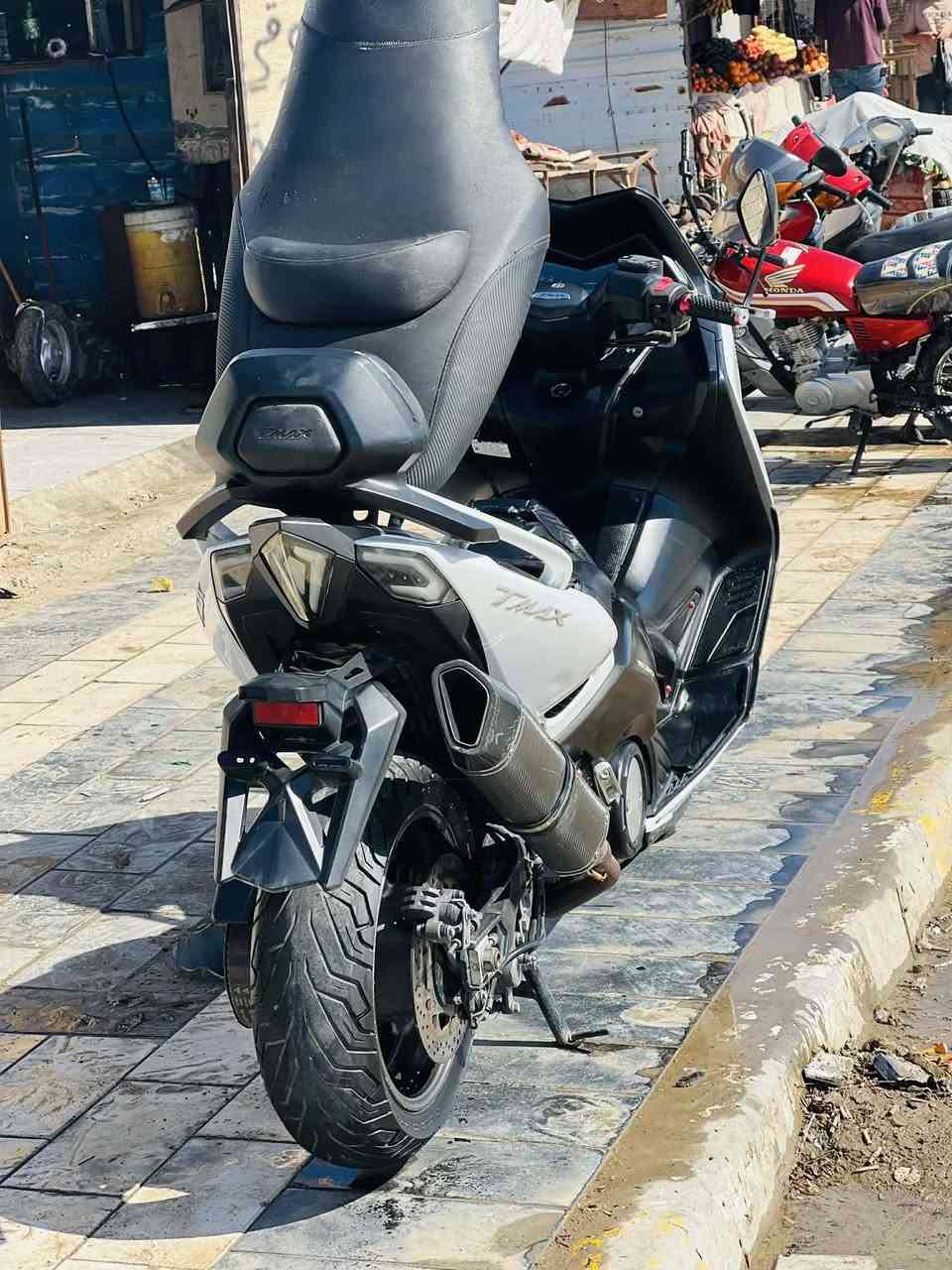 السلام عليكم تي ماكس للبيع مديل 14دراجه مكفوله كفاله عامه مكاني كوت  نعمانيه السعر/  44/وبيه مجال
*********** جيب وياك كوستر فيتريه وفحص
اذا مو شراي نورنه بلصلات على محمد وآل محمد
