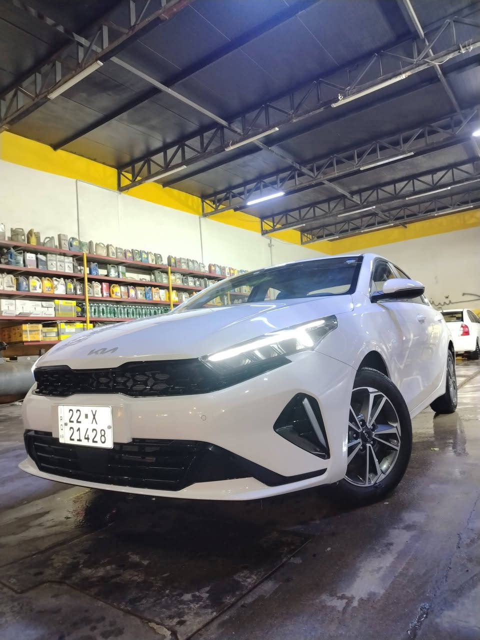 سلام عليكم  بيع مستعجل سعر قفل من الاخير 147 وكاله  مجانيه  بلاش والله بيع مستعجل
K3
فول موصفات موديل 2025زيرو ماشبه 3الاف بس زيررو صارله ١٥ طالع من شركه  كله ع وضع الشركه 
محرك1500 دبل نوزل     
 مكفوله كله ع وضع الشركه  سياره طك كارتون 
السياره فول موصفات  
فتحه سقف بصمه
كشنات جلد 
تحديد سرعه
كامره دواره  تحكم بل كامره
عداد سرعه ديجتال
لايت اليدي زنون 3 عدسات + حجاب
شاشه اعطال
تبريد  مناخي
شحن لاسلكي
تنبيه كشنات خلفيه
 4 دسكات ايبيسي
اشاير بل مري 
حساس ضغط الاطارات
كير طياره مع شاشه للنمر
ايرباكات ٦
AuTo HOL
هند بريك بصمه 
بصمه ابواب
فول للخير  رقمه اربيل الإنكليزي تريد وكاله تحويل 
مكاني نجف   اتصال فقط ***********
