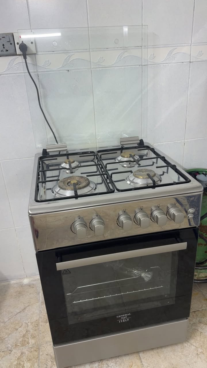 سلام عليكم 
أغراض للبيع 
عنوان زانكو 
تواصل وات ساب 
***********
