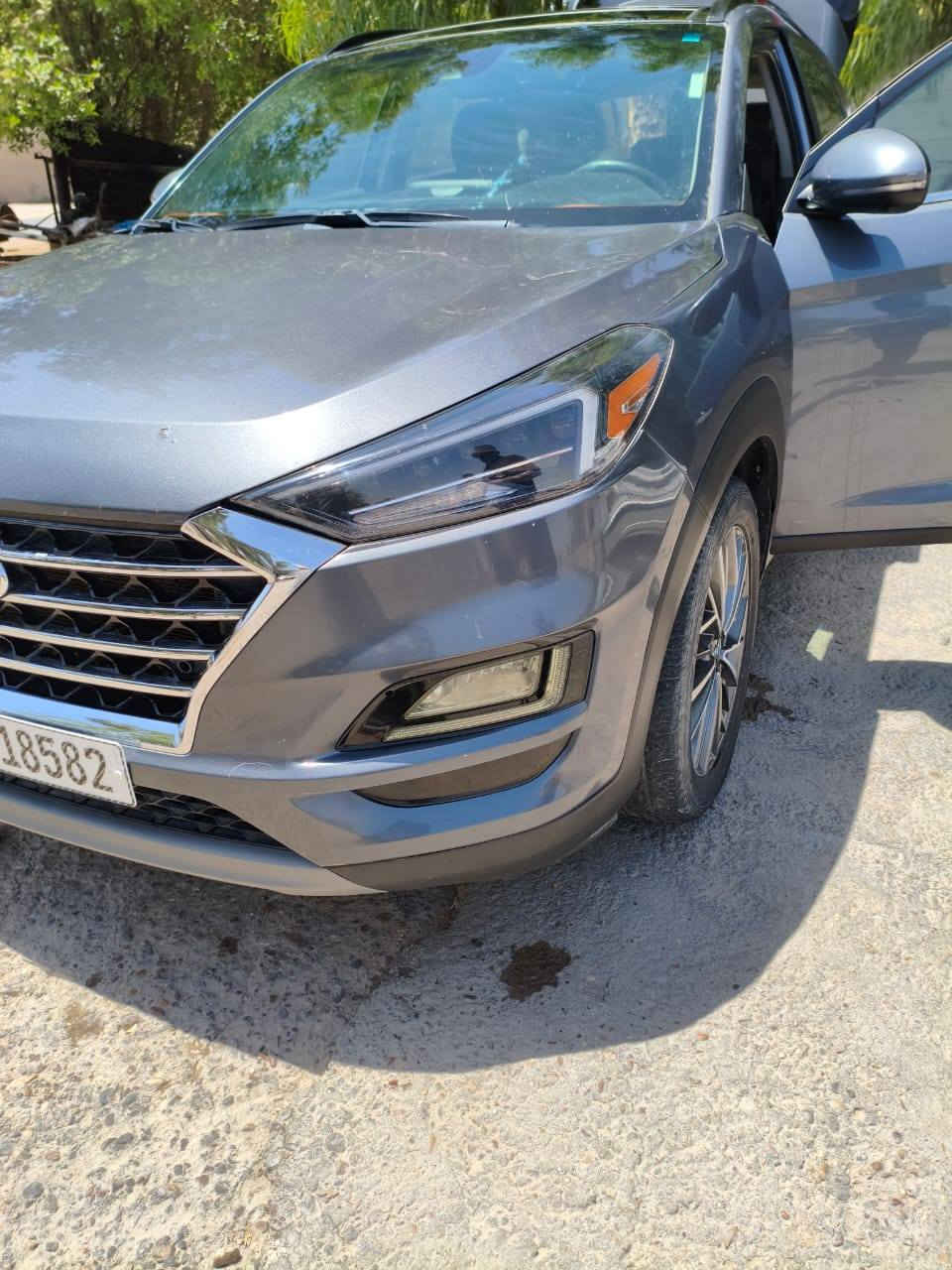 توسان موديل ٢٠٢١
لون مميز  
الحادث صبغ البنيد  وجاملغ حادثها  كلش بصيط 
اعلى مواصفات  هاترك 
رقم بابل الرقم الجديد 
بسمي 
بانوراما بصمة 
شاشة كبيره 
كامرة دوارة 
لايت زنون خمس عدسات 
خمس  كامرات  محيطية 
يدات ستيل 
تحديد مسار اشاير مري ترحيب رادارات 
دبل صالنصة 
فور ويل  ٢٤٠٠
سماعات صوت انفنتي 
ويل كب درجة اولى 
كشنات كهرباء وجلد 
تشغيل عن بعد جنطة شفط 
سايد بريك بصمة شاحن واير لس موبايل 
السعر ١٨٥ 
الاتصال ***********
