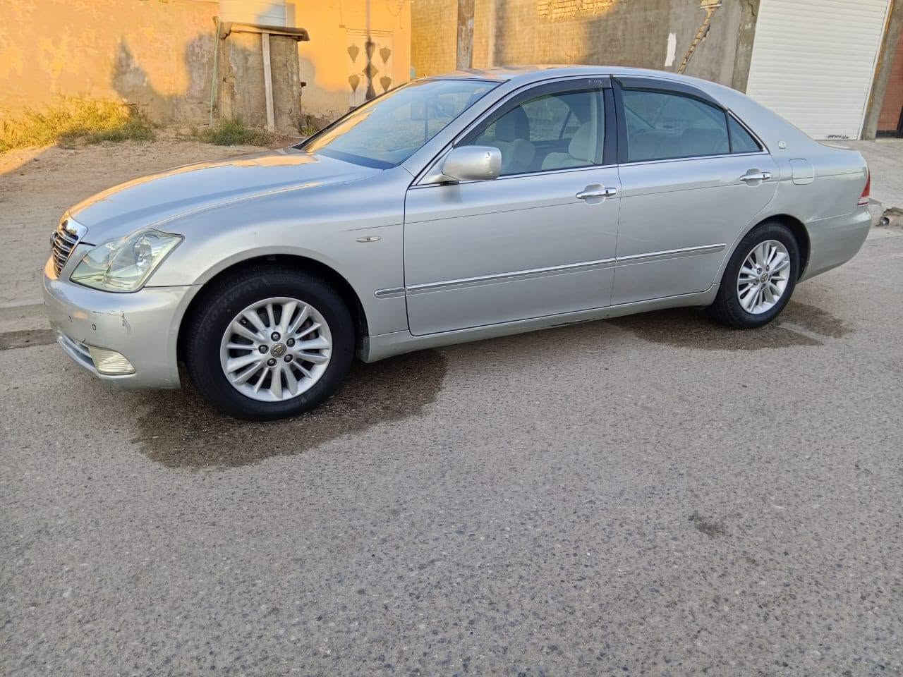 شاهينة ادوات كصتين شاصي ٨٢ السيارة جديدة وجاهزة تبريد حدادة مكينة كير كلشي تمام
السعر ٣٣ بيها مجال قليل
*********** السيارة بالبصرة
