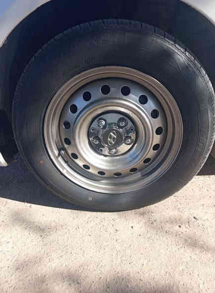 السلام عليكم رنكات للبيع حجم 16جدد هنه والطوس  مالاتهن كاملات شرط الفحص لاعواج ولاشي السعر 150بيهن مجال قليل العنوان البصره القرنه رقم صاحبهن *********** أنه مكلف بلنشر
