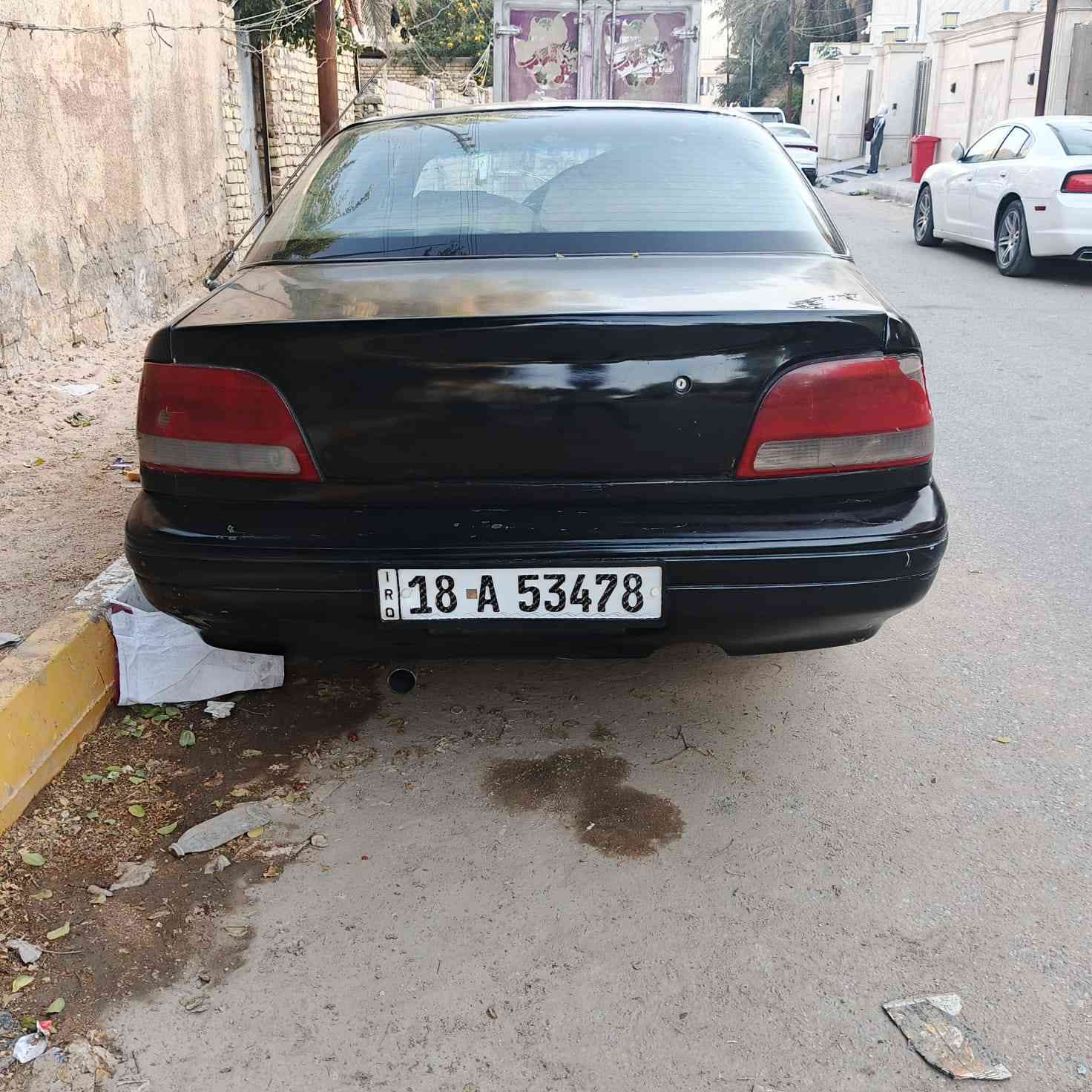 السلام عليكم سياره دايو موديل 96 كدامك السياره نضيفه مكينه وكير كفاله عامه رقمه حله السياره 30 وبيه مجال الشراي بي خير ويدلل اليحب يتواصل على هاذا الرقم ***********
