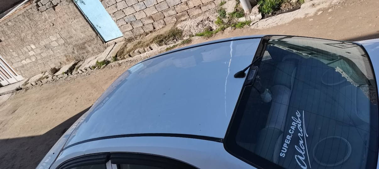 افيو 2010 
محرك استرا
كير توماتيك
بوند مبدل
رقم الماني
كابون بانزين بيها
سعر 67 
الاتصال
***********
***********
