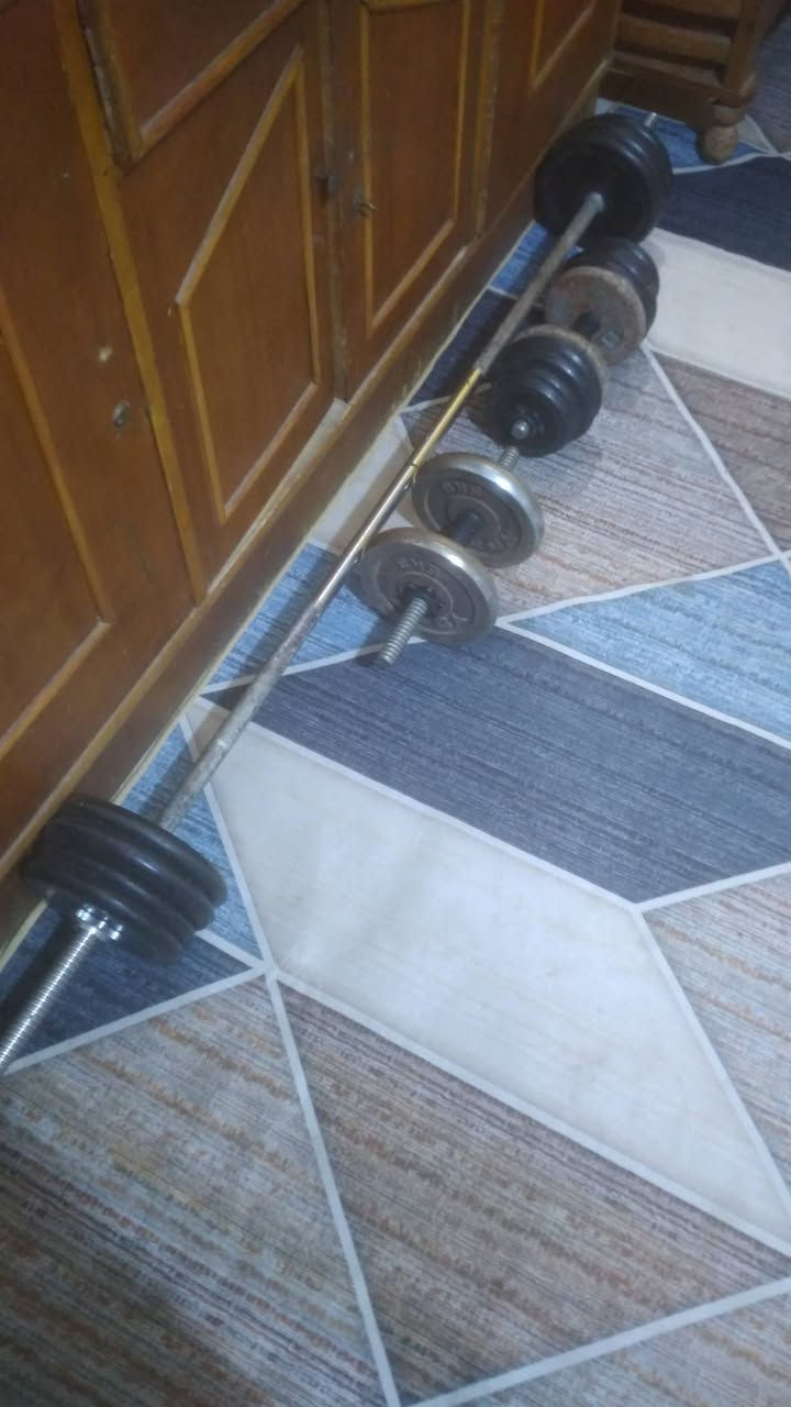 حديد للبيع شلع ابيعه ٤٠ ألف قفل ***********
