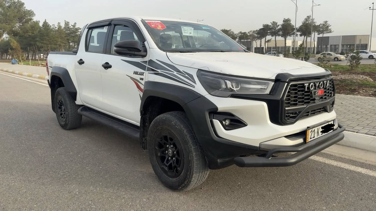 تويتا هايلوكس GR   2024
شركة جيهان رقم سليماني 

دبل سنتر لك.    للبيع 

 ماشيه 34 الف 

كفالة  عامه من صبغ و بارد

جديد بحالة الوكالة  على وضع الشركة

مكينة V6

شفات ستيرن

كامرات 360

تحكمات كامله 

دخول ذكي

3 انضمه قيادة

كشن كهرباء 

كشنات جلد +
مكانى قظاء جم جمال

طريق كركوك سليماني
سعر 425 ورق و مجال

للاستفسار. ***********
