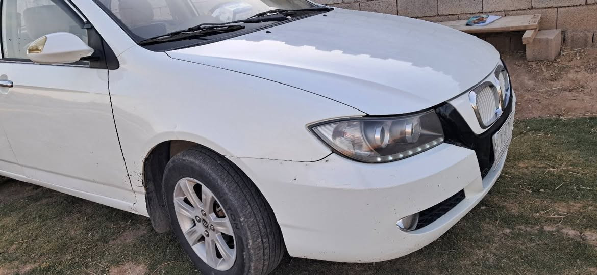 السلام عليكم سيارة اليفان 620 البيع
موديل12 السعر 42 وبيهة مجال مكان واسط  الرقم ***********3
