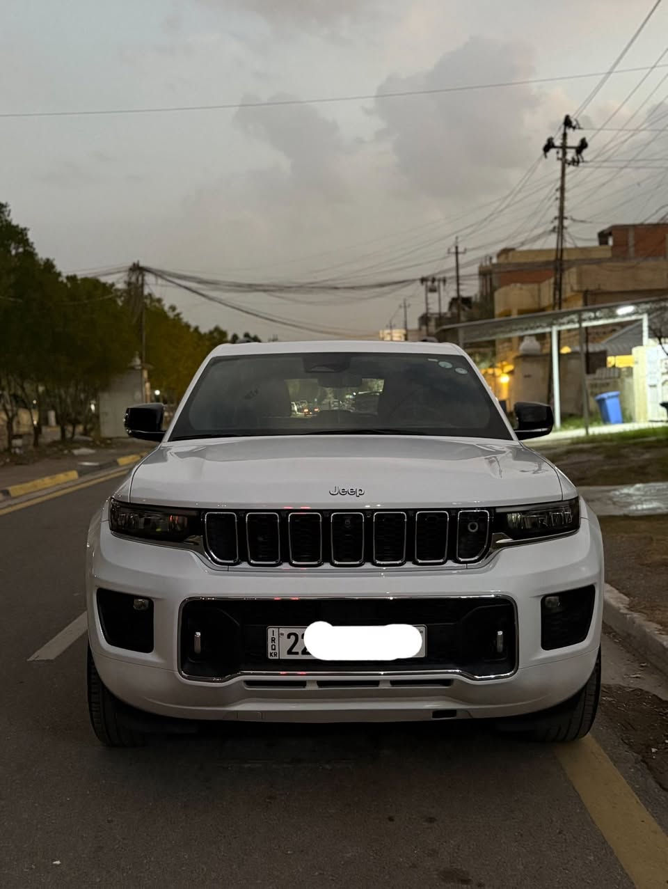 السلام عليكم
للبيع جيب اوفرلاند 2023 خليجي وكالة هارلم
المواصفات 
اوفرلاند
بصمة ابواب 
بصمة تشغيل 
فتحة سقف بانوراما 
3شاشات 
كير ماوس 
چكات امامي وخلفي
حساس امامي
حساس خلفي
4كامرات 
جنطة كهرباء 
كراسي كهرباء 
مري شفط 
تحذير نقطة عمياء
تحذير الخروج عن المسار
توقف ذاتي
كامرة ليلية 
مقاعد امامية خزن ذاكرة
ماشية ٣٠ الف حقيقي
وباقي المواصفات العادية
السيارة وكالة هارلم مكفولة كفالة عامة على وضع الشركة 
رقم اربيل تريد وكالة تحويل ماكو مشكلة ثاني يوم
السعر/43.000$ وبيها مجال 
هـ/***********
العنوان/بغداد/العامرية
