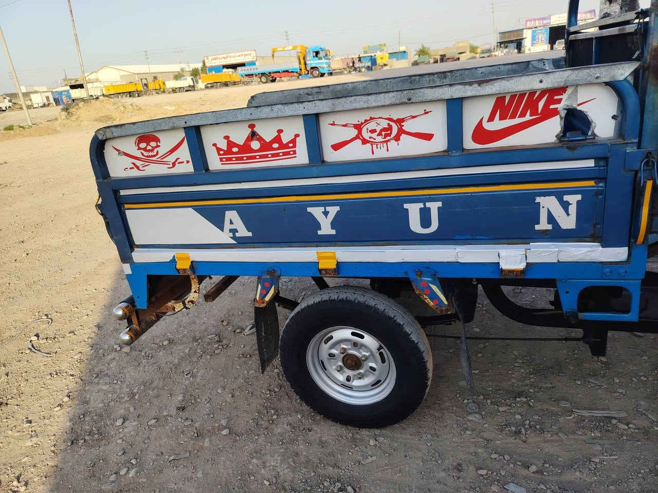 سلام عليكم شباب ستوته موديل 21 أوراق أصولي تايرات وياله بجيس كير بوكس جديد ستوته حلوه خير من الله مكينه مالته رقم التصال ***********
