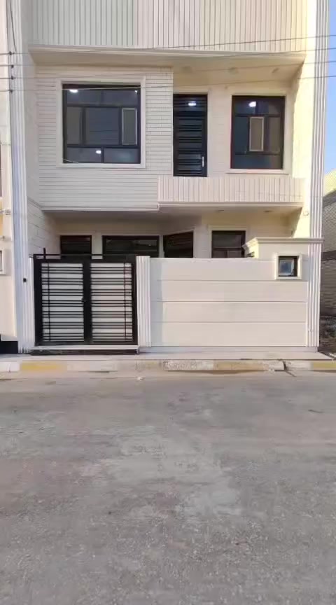 #دار اللبيع في كربلاء مقابل #حي العباس عمود 12 #قرب مدرسه المحمديات المساحه 100متر طابقين يتكون من 4 غرف نوم وصاله وستقبال ومطبخ صحيات داخل وخارج  تفاصيل اكتر داخل الفيديو طابو زراعي قرار محكمة سند 25  خدمات كامله مجاري ماء كهرباء مؤلد خط ذهبي خطوط نقل كلشي متوفر  الاستفسار اتصل #واتساب  *********** *********** ***********
