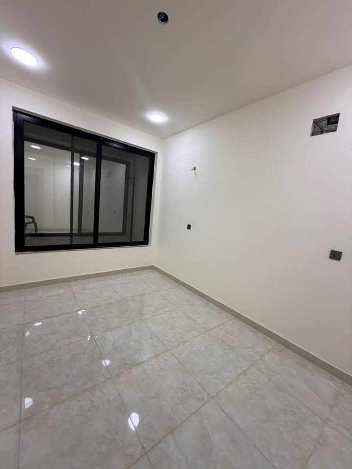 🔱 وحدات سكنيه زيرو للايـجـار في  عرصات الهندية 🔱

عنوان العقار : عرصات الهندية جهه السده قرب شركه BMW

🔶 المساحة  160 مـتـر ✔️

1️⃣ طابق ارضي معزول عزل تام 

صاله - مطبخ - حمامات عدد 2

غرف نوم عدد 2 ومناور

2️⃣ طابق الاول معزول عزل تام ✔️

صاله - مطبخ - حمامات عدد 2 

غرف نوم عدد 2 ومناور
ـــــــــــــــــــــــــــــــــــــــــــــــــــ

الـمـهـنـدس عــمـر الــزيــدي 

 ***********    -   ***********

نـسـتـقـبـل كـافـه العروض التجاريه والسكنية في الكراده

عنوان الشركة دار السلطان للعقار في العرصات الهنديه مجاور فندق بلوم
