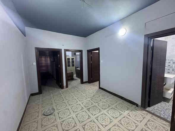 #بنايه- تجاري 
للبيع طابو صرف 200م واجه 10م نزال 20م 

طابقين الطابق الاول مكاتب عدد 2 مع قاعه مفتوحه ومطبخ مع مجمع صحي

الطابق الثاني شقق عدد 2
الشقه الاولى تحتوي ع 3 غرف نوم  هول مجمع صحي
الشقه الثانيه غرفتين هول مجمع صحي مع مطبخ
———————————————
الموقع مدخل شارع الحسينيه بالبدايه تبعد ع شارع 60 
70م
——————————————-
لمعرفة باقي التفاصيل يرجى الأتصال 
مكتب أملاك بابل للعقار
كرامه شارعً الضريبه مقابل التخطيط العمراني 
***********
