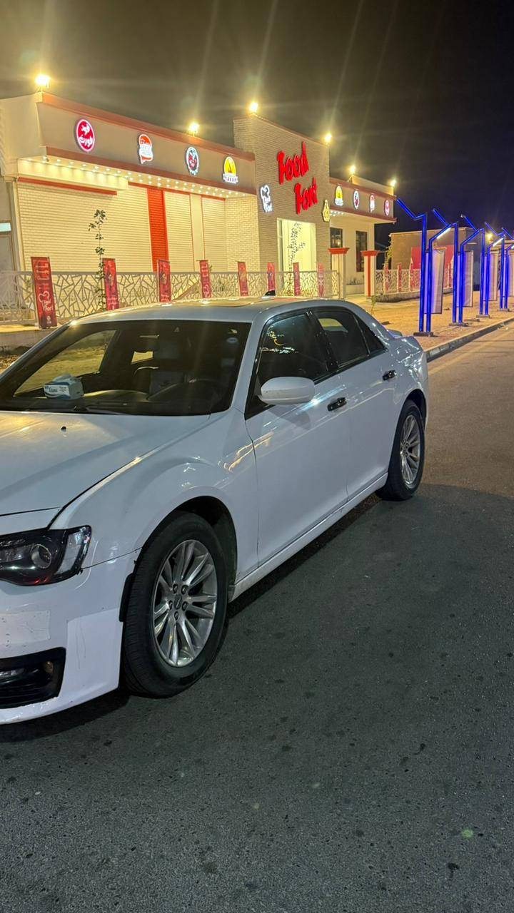 18s
وراد كندي 
السيارة داخله للعراق كلين 
هنا صار بيها جاملغ وباب السايق رش 
 مال صدر كلير من امريكا

بدون يرباك 
بدون حادث 
ماشيه 140
لايت خير من الله تجي وتشوف
ويل مكسيكي 18
سنويه بسمي 
شمالي 
بنوراما فتحتين
وموصفات ال S السعر ٢٦٥ وبيه مجال  
***********
