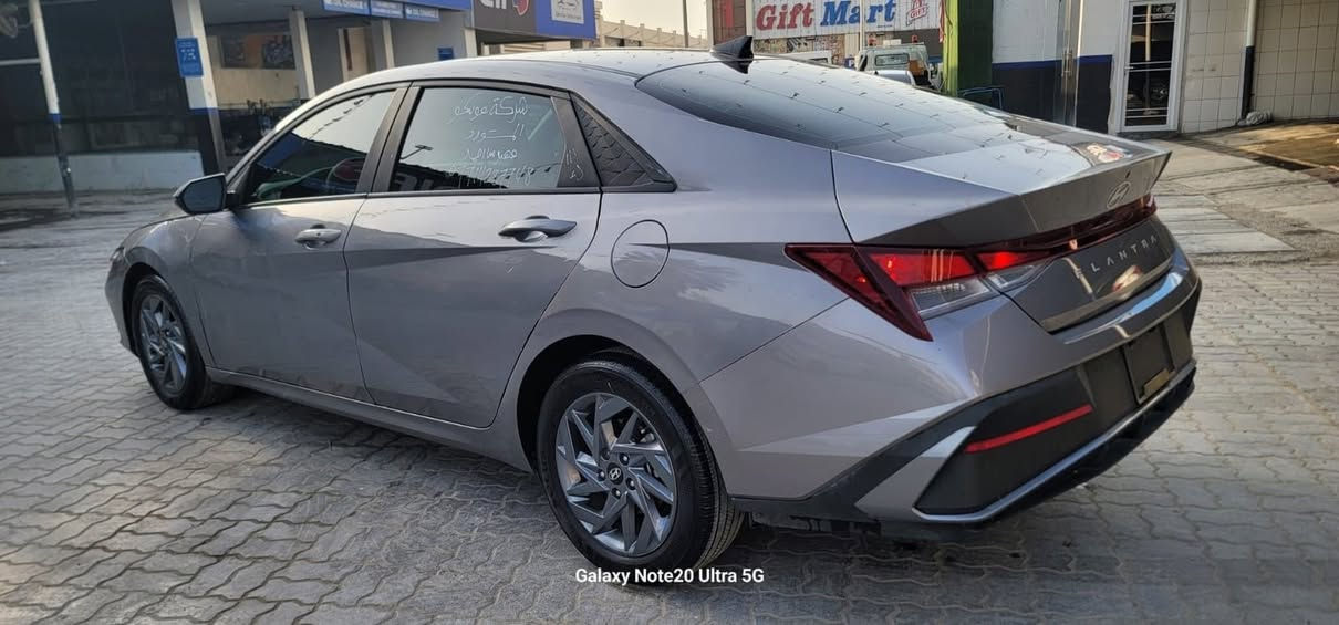 المهيمن لتجارة السيارات بإدارة المهندس سلام ربيع الغزي 
نوع السيارة: هيونداي النترا sel
الموديل : 2024
حجم المحرك:  2.0
 السعر : 119 واصل للميناء مصلح كامل بدون كمرك ترهم حرة ترهم شهداء 
للأستفسار :
***********
قسم المزاد متوفر واتساب 
https://chat.whatsapp.com/EjN99lklvszHKKEmF0UnR7?mode=gi_t
‏سرعة في الشحن واسعار تنافسية في النقل
‌‎يتوفر لدينا نقل على جميع موانئ ومنافذ العراق 
‌‎تخليص وايصال السيارة الى جميع المحافظات
#mohammed
