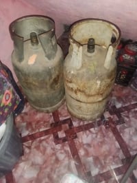 قناني.عراقيات للبيع.لعدد2.العنوان زعفرانية شارع المعهد لاتصال077284949...
