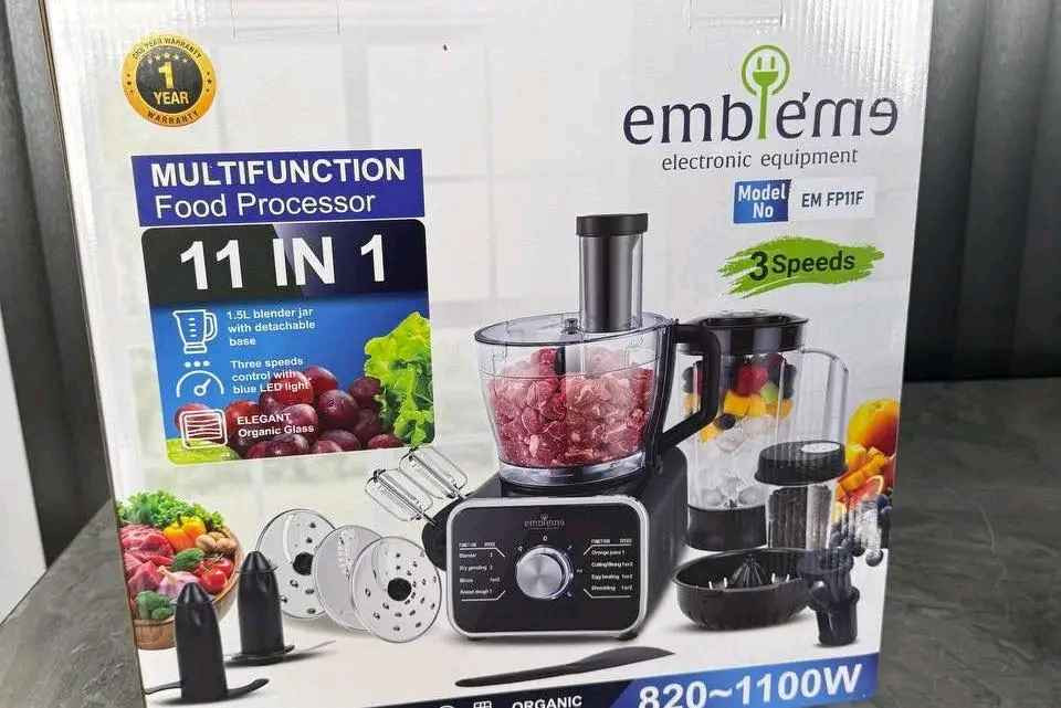 متوفر الآن – محضّرة الطعام أمبليوم 11×1 – الإصدار الأحدث
المواصفات:
 • سعة الوعاء: 3 لتر
 • قدرة التشغيل: 1100 واط
 • سعة الخلاط: 1.5 لتر
 • تحكم بثلاث سرعات
توصيل سريع إلى جميع المحافظات 🚗🚗 بغداد, العراق


**إذا كنت صاحب هذا الإعلان وتريد حذفه لأي سبب، رجاءا أرسل رسالة إلى الدعم الفني**