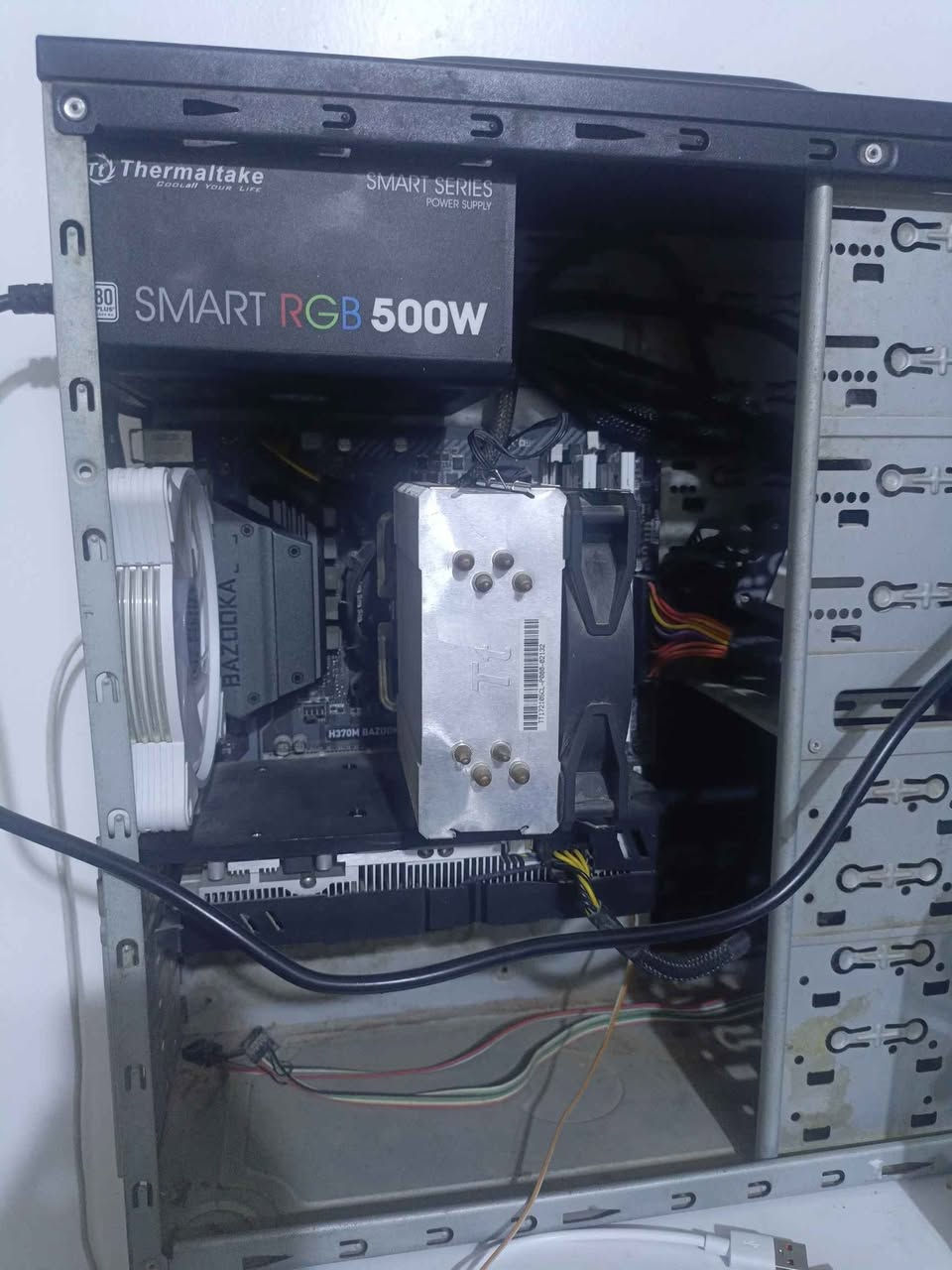 جهاز بيسي تجميعه رهيبه شغاله نضافه 80 بل ميه 
 المذر بوردH370M 
ومعالج كراي 7 جيل ال9  
وكرت شاشه rx980 8 جديد
ورامات ثنين 8 كيكه تردد 3200 ddr4
وبور سبلاي 500 واط smi النسخه الذههبيه 
وm.2 واحد تيره 50 الف
هارد ssd 2 تيره خارجي
ومبرد هواهي 
مراوح 5 ارجيبي 
ماوس صيني بس نسخت كيمنك ورهيب 
كيبورد من ريد دراكون النسخه الذهبيه 
بدون كيس كربلاء, العراق


**إذا كنت صاحب هذا الإعلان وتريد حذفه لأي سبب، رجاءا أرسل رسالة إلى الدعم الفني**