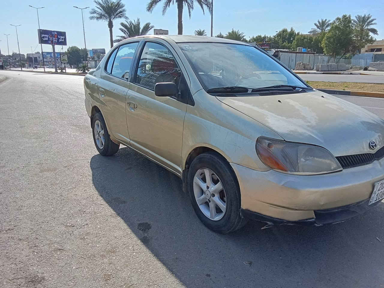 السلام عليكم تيوتا ايكو موديل 2003 اوتوماتيك محرك 1500 تبريد رقم ديالى مشروع وطني سنوية جديدة  باسم والدي بيه ملاحضات بسيطه مكاني بغداد زيونة لسعر 47 وبيه مجال بسيط للشراي هاتف ***********
