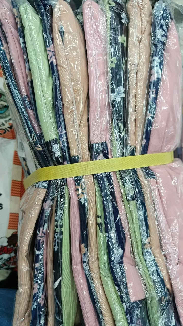 ⚜️غوب ميدي 
⚜️نوع القماش 
⚜️المقاسات m l xl xxl
⚜️سعر الجملة
⚜️سيري 6/12


**إذا كنت صاحب هذا الإعلان وتريد حذفه لأي سبب، رجاءا أرسل رسالة إلى الدعم الفني**