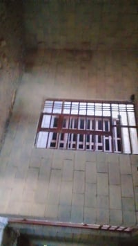 هيكل للبيع مساحه 200طابقين اربع غرف نوم مغاسل ثنين حمامات استقبل ومطبخ...