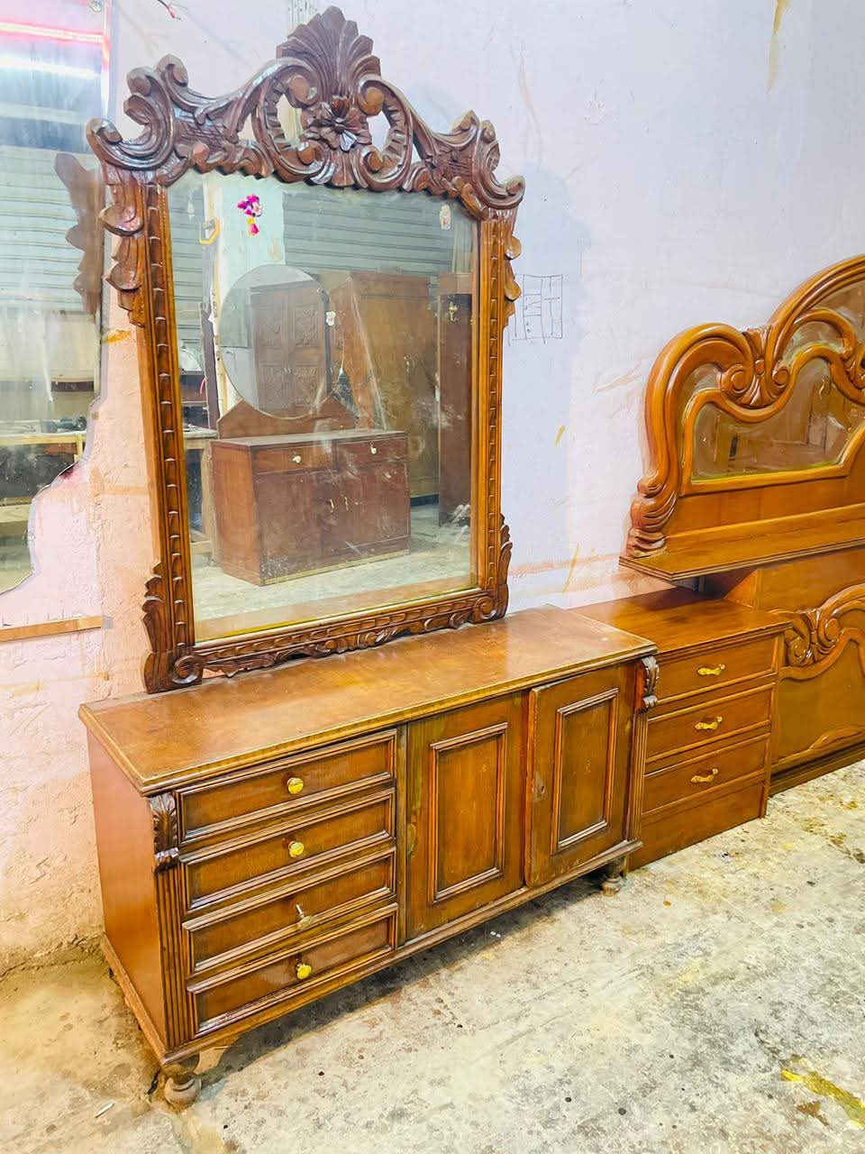 السلام عليكم
غرفه ام الخمسه داخل وخارج صاج مستخدمه نضيفه سعر ٥٢٥ وبيها مجال بسيط عنوانها مدينه  الصدر


**إذا كنت صاحب هذا الإعلان وتريد حذفه لأي سبب، رجاءا أرسل رسالة إلى الدعم الفني**