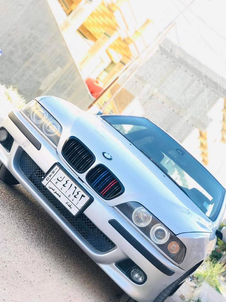 سلام عليكم 544Bm لبيع مديل 2002 بسمي محرك 8V حجم 544  داخل جلد فتحه بل قمره دبل كير تبريد قطعتين بردات كهرباء تحكم ستيرن تبريد ثلج سياره حلوه ما بيه اي نقص رقمي ***********
