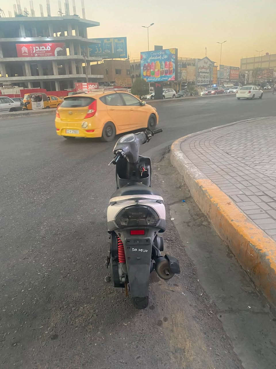 السلام عليكم
ماكس عدله للبيع
الدراجه صارلهه ٢٤ يوم من نازله 
لدراجه بلاديه كفاله مكينه كفر شاصي 
دراجه بيهه ويل رياضي بيهه صدر رياضي اجه بيهه 
او بيهه دمام اوبيهن جننطه بل صندوك 
كهربائيات كلهه شغاله لدراجه خير من الله 
كلهه ختم واحد سعرر ب ١٢٠٠ 
العنوان بغداد الشعب 
‏***********
