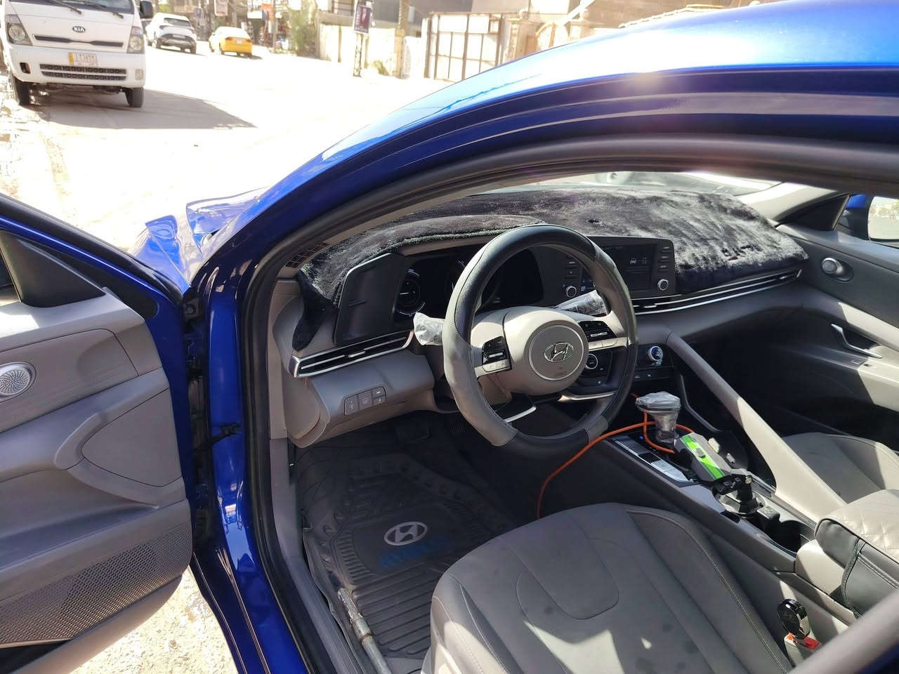 النترا هايبرد بلو موديل 2023 وارد أمريكي
رقم بغداد بأسمي  تحويل ثاني يوم 
مكينه 1600
ماشية 26  
ابواب بصمة
بصمة تشغيل 
تشغيل عن بعد
كاميرا خلفيه دواره 
نقاط عمياء
‏Active cross control كروس سرعة تفاعلي ويه السيارة الي كدامك 
تحديد مسار 
مثبت سرعه 
قيادة ذاتيه
رادار 360 درجة مع توقف ذاتي
ثلاث انظمة قيادة 
‏_ NORMAL
‏_ SPORT
‏_ SMAR
فول تحكمات ستيرن 
صندوق بصمة
بكلايت لد
 حادث سطحي بدون تبديل فقط فقط صبغ مكان علامة النترا بالصندوگ والباقي مكفول
السعر 155$ وبيها مجال 
جديدة وجاهزة عنوان بغداد الدورة 
***********
***********
