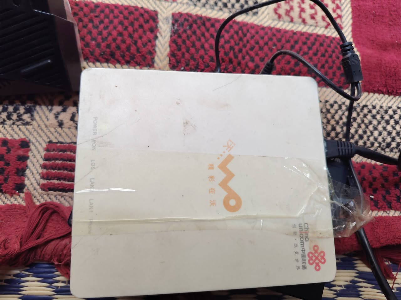سلام عليكم راوتر AX10 معا تحويله أو يوسبي شحن
مستخدمات قليل  سعر 70
***********
