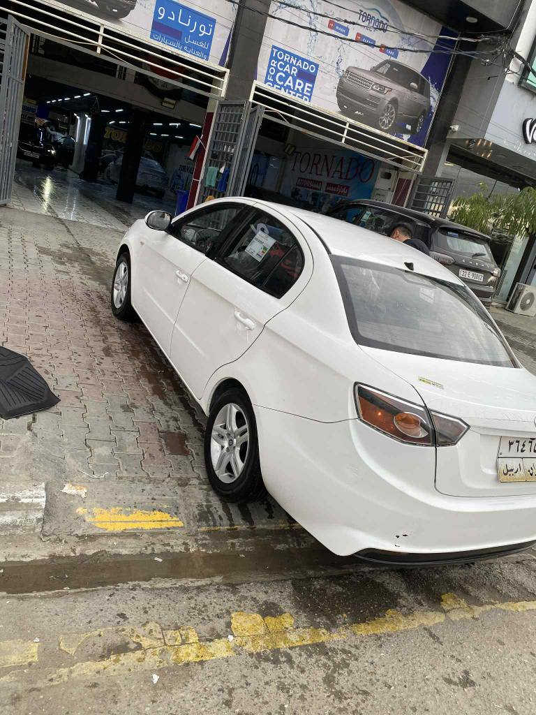 سلام عليكم اخواني سياره فاو 2013 فول تبريد بطاقه بنزين سنويه خلصان شرط تحويل سياره جاهزه من كل نواحي سياره مال بيت جامات كهرباء شاشه كامره ماشيه 188الف حقيقي كير مكينه شرط تايرات جدد باطري جدد سياره بس يحتاجله تجديد سنويه فقط سياره بي 3قطه صبغ كل قطع نص نص سعر 58  الطيبين شراي خابر *********** واتساب بس أربيل, العراق
