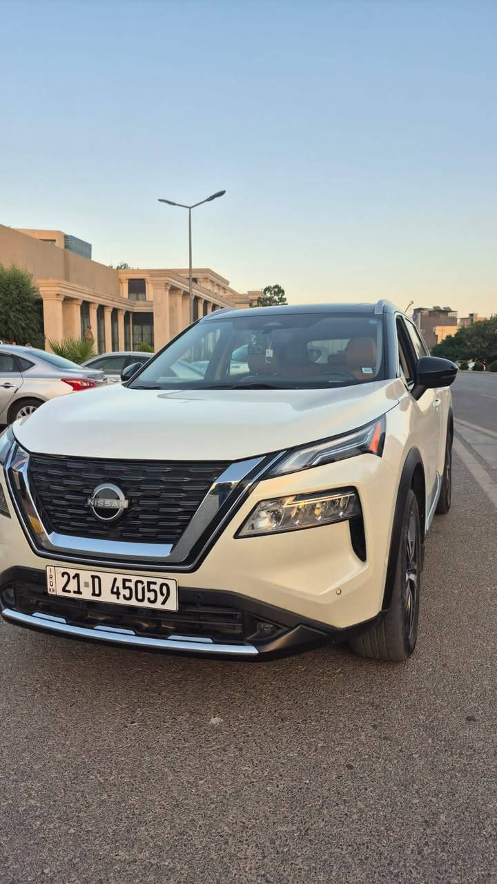 نيسان روج 2022 بلاتينيوم فول مواصفات للاتصال ***********
