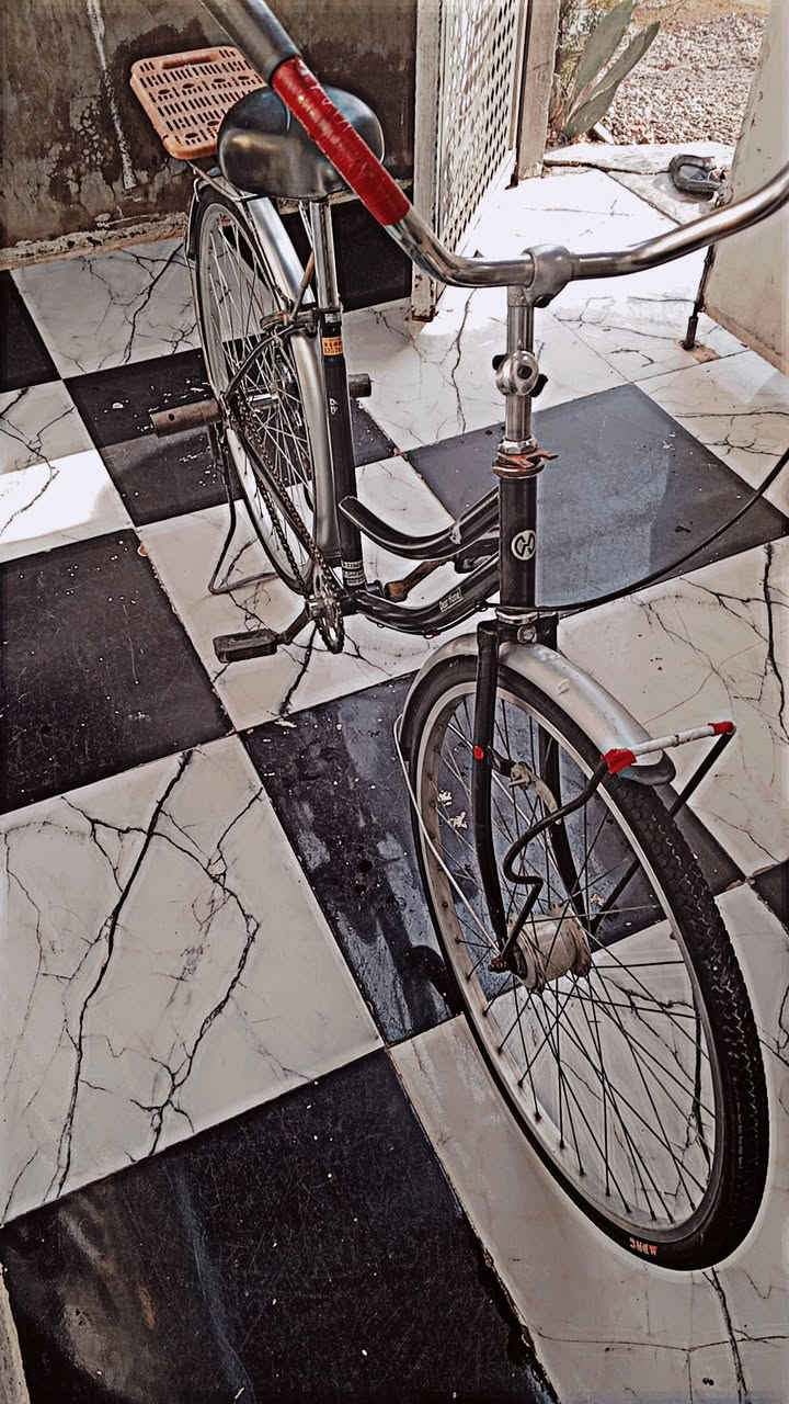 بايسكل للبيع نضيف السعر 55وبي مجال رقم الهاتف *********** الرقم الثاني ***********
