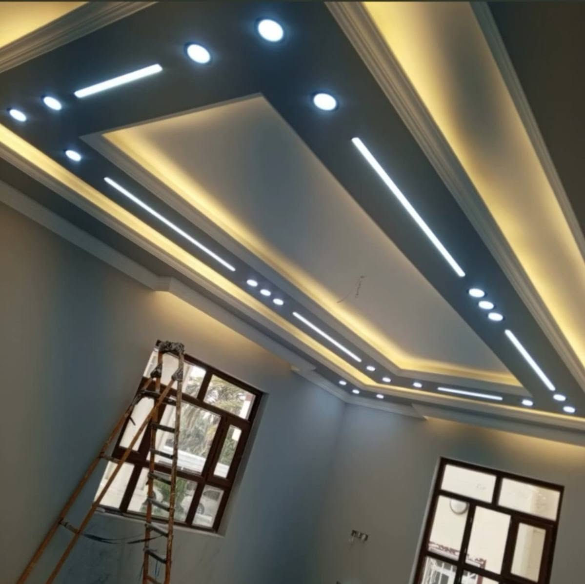 السلام عليكم ورحمة الله وبركاته
ليكتمل جمال بيتك 🏠🏚
نقدم لكم احدث الديكورات جبس بورد وارقى التصاميم وإبداعات في عالم الديكور دقه فالعمل وسرعه بالأنجاز و بأسعار تنافسيه 🔥
👈شيبورد
👈بديل الحجر
👈 بديل الخشب
‏👈بديل الرخام 
👈 ديكورات جبس أمبورد و بوكسات أناره مخفية 
‏👈 أسقف فلات جبس أمبورد
‏👈 فواصل جدران و أرفف وقواطع 
‏👈 ديكورات شاشات

نقوم بجميع الديكورات للمنازل و الشقق والمحلات التجااريه 
للأستفسارتواصل على الأرقام التاليه:👇
***********
***********
