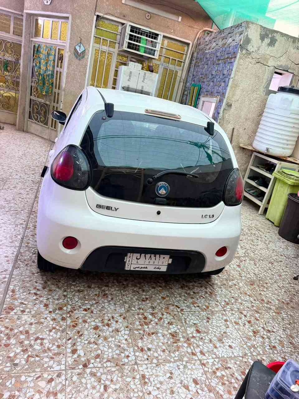 جيلي باندا 2013 سيارة نضيفة وكفالة من الضربة للاستفسار الاتصال ***********
