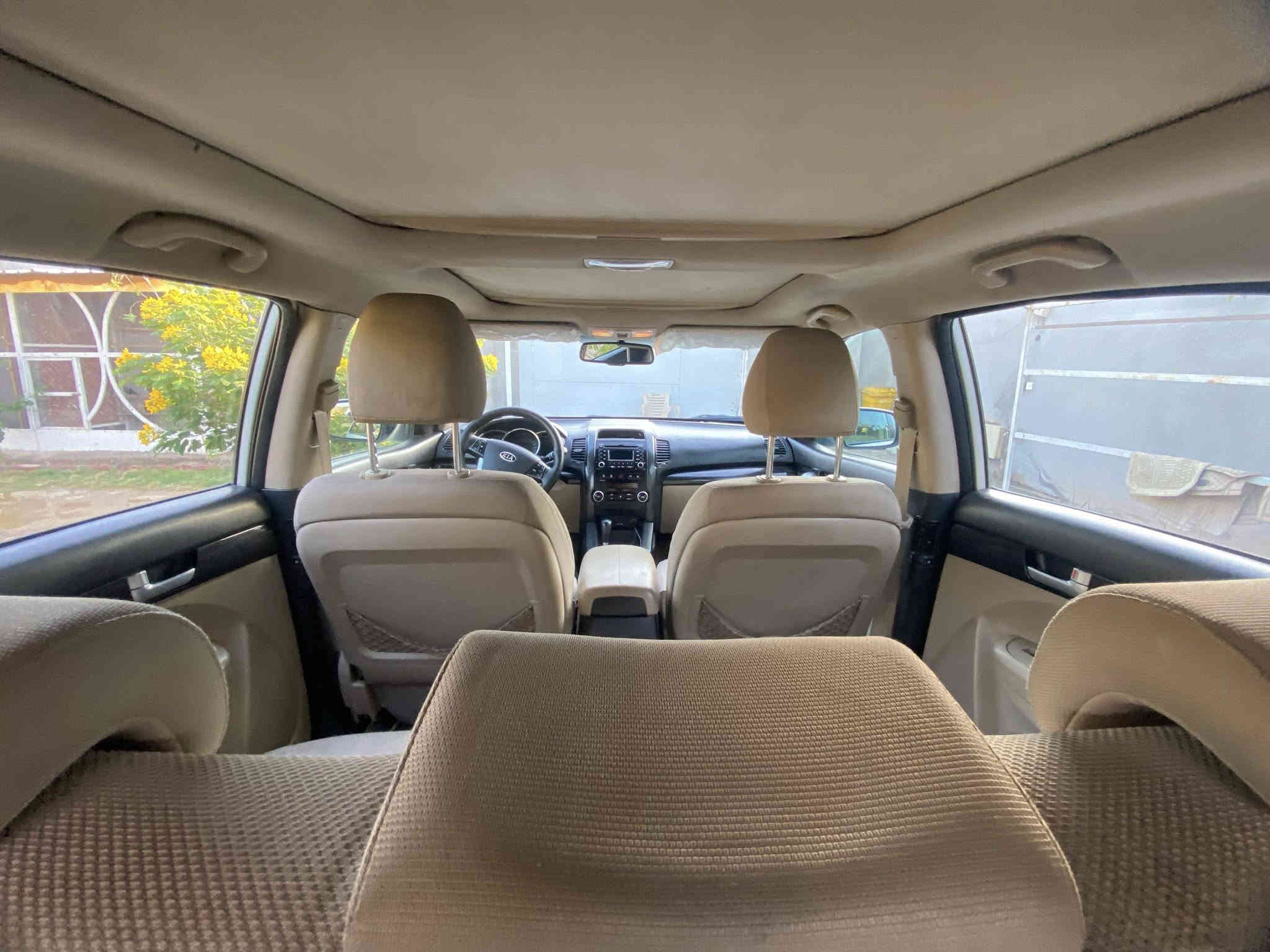 بسم الله الرحمن الرحيم 
-سورنتو ٢٠١٢ خليجي للبيع 
-٦ سلندر  ٧ راكب
-ثلاث قطع تبريد
-حساسات امامي خلفي + جرس انذار 
-مكينه وكير مكفول شرط ما مفتوح
-رقم بغداد دولي هزه جديده
-تخم تاير جديد 
-كامره خلفيه 
-مري شفط + اشاير مري
-تحكمات ستيرن
-المسافه المقطوعه ١٦٠ حقيقي
-لايت جديد لد 
-بيها جاملغ وباب الصدر صبغ اثر شخوط بدون دواخل وجزء من البنيد
-مكان السياره بغداد بوب الشام
-السعر (١٥٢  $ )للتواصل على الرقم 
-***********
