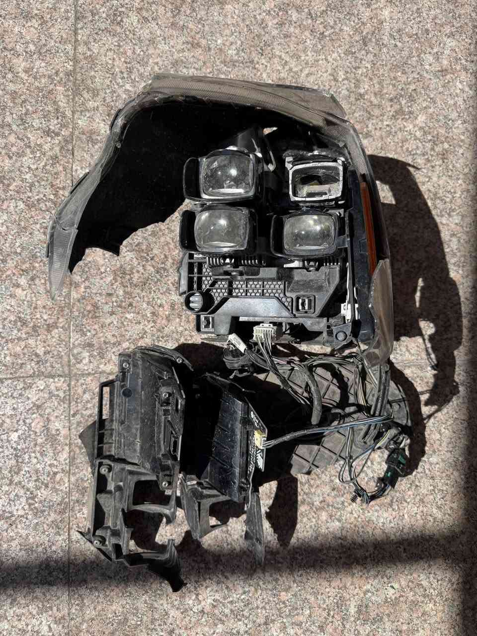 السلام عليكم
كرت وعدسات لايت توليورايد للبيع

السعر انت قيمه


**إذا كنت صاحب هذا الإعلان وتريد حذفه لأي سبب، رجاءا أرسل رسالة إلى الدعم الفني**