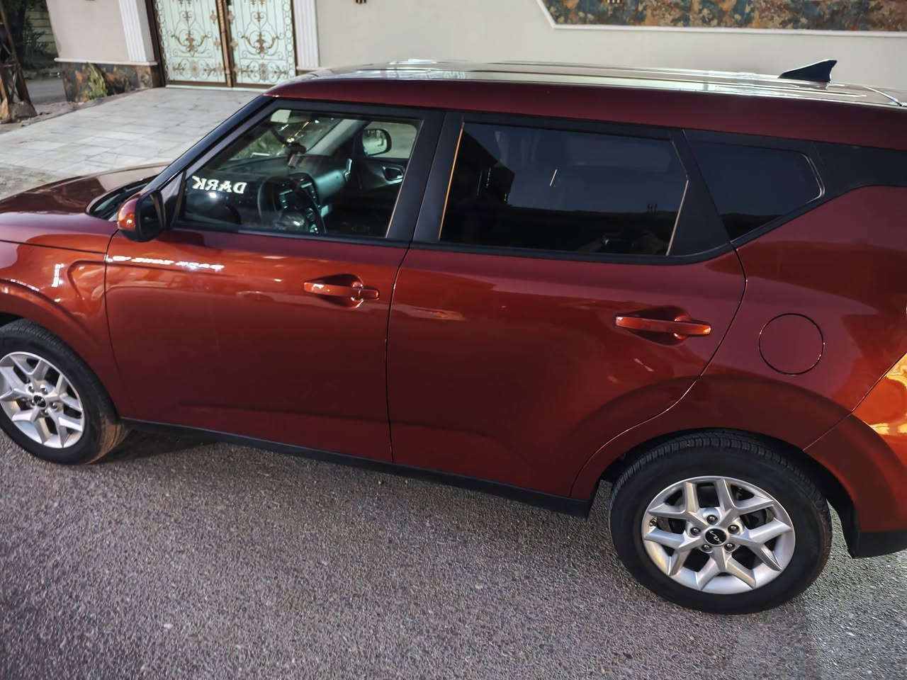 صول 2024
مرقم مثنى بأسمي 
بدون ايرباك
مكينة 2000 دوش 
مواصفات LX 
شاشة لمس 
 اندرويد اوتو +ابل كار بلي وايرلس بدون كيبل يعني تربط مبايلك كبل ع بلوتوث  والواي فاي 
كامرة تحديد مسار
 توقف ذاتي بريك طوارئ
كامرة دوارة
تنبيه خروج من المسار
مثبت سرعة
تحكمات ستيرن
قيادة عادية +رياضي
اطفاء ذاتي في الازدحامات
عدادات الكترونية +شاشة معلومات 
ماشية 30 الف كيلو وقابل للزيادة
السيارة ضربتها من امريكا قبق الجنطة كما موضح بالصورة ومعدل بارد بدون صبغ
مكانها السماوة 
السيارة نضيفة وبالعافية ع الياخذها 
للاستفسار الاتصال على الرقم ***********
