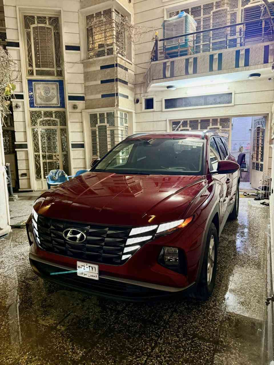 توسان 2024 وارد امريكي 
🛑حادثها بدون ايرباك وتبديل 
بجم كبس الصور حادث مرفق بالمنشور 

موصفاتها:
 -دواخل بيجي
-بصمة تشغيل عن بعد
-جنطة كهرباء
-كامرة خلفية
-لايت 4 عدسات زنون  
-فول تحكم ستيرن
-فول رادرات 
-كشنات كهرباء
-تدفئة كشنات
-شحن التلفون لاسلكي
-تبريد قطعتين 
-شاشة تحكم بالتبريد 
-ويل كب 17
وبعد بيها هواي موصفات 

دخول على كمرك الجديد بأسمي بدون لوحات
السيارة جديدة ماشية 14 الف فقط
مكان السيارة بغداد
السعر :198$ ورقة
 الاتصال :☎️ ‭ ‭0770 963 3108‬
  ‭***********‬        ‭
