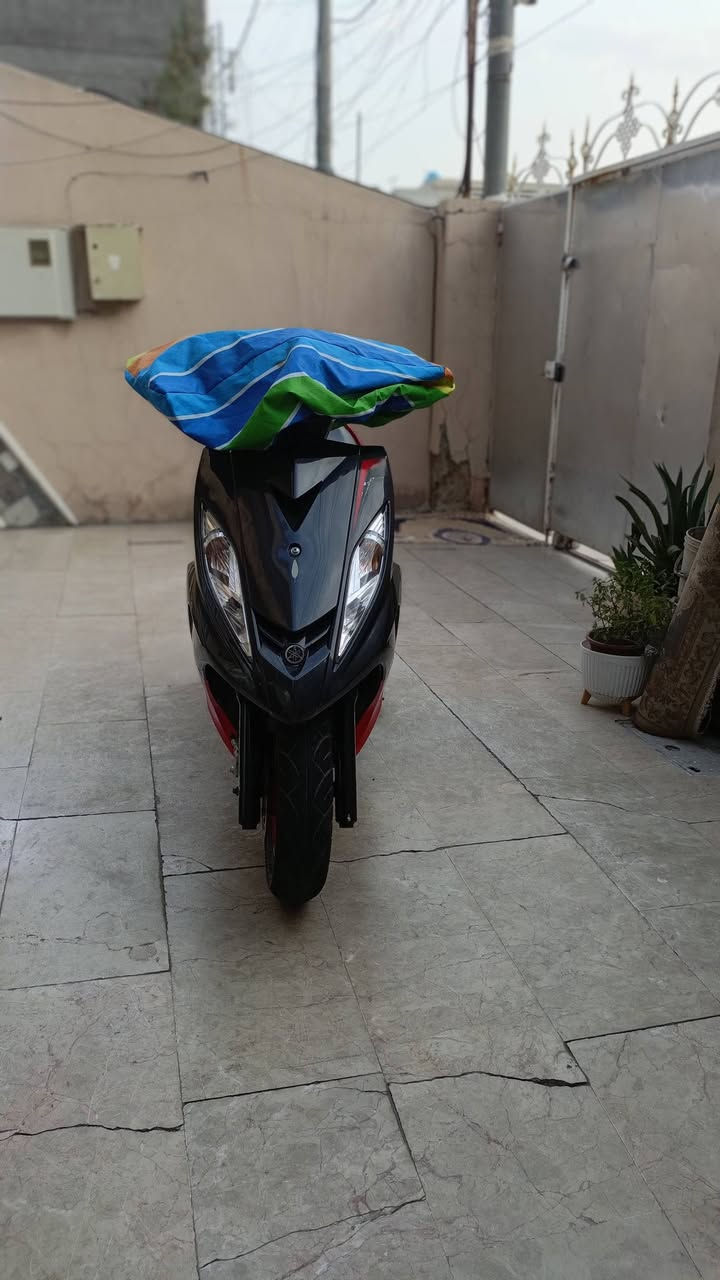 السلام عليكم دراجه جيتي ار للبيع دراجه نظيفه السعر مليون و ٢٥٠الف ***********
