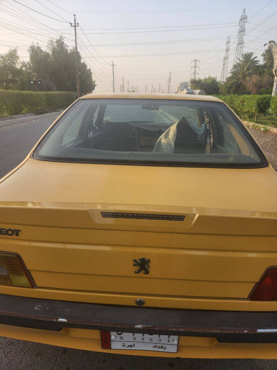 بيجو لميس 2016
سيارة نظيفة رقم بغداد
السيارة باسمي
سعر 35 وبيها مجال انشاءالله 
مكاني بغداد 
***********
