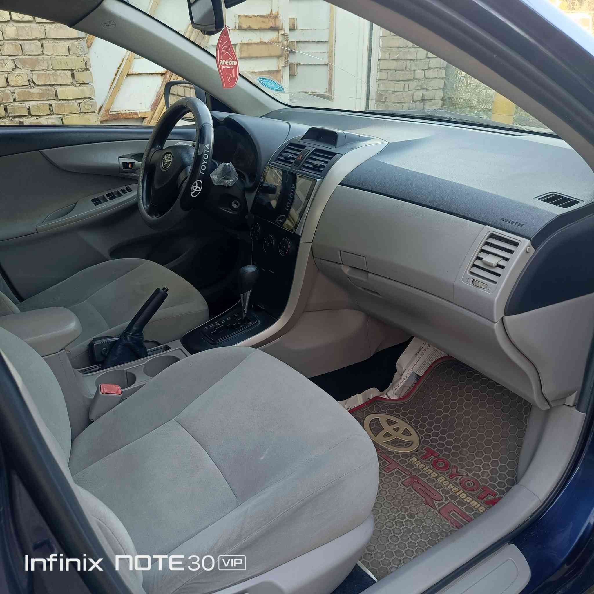 السلام عليكم كورلا موديل13وارد امريكي حادث جاملغ الامامي بدون ايرباك ولا دواخل السعر 125 مكان السياره الزعفرانيه ***********
