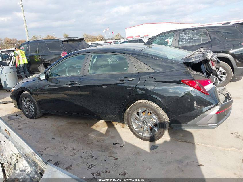 #سعر_البيع_المباشر_63_ورقة
HYUNDAI ELANTRA SEL 2027
تاريخ المزاد: 2/17
السعر: #سعر_البيع_المباشر_63_ورقة
المسافة المقطوعة54387 mi
#نشحن الى دبي و عمان و البصرة و كردستان و تركيا
بالامكان ادخالها
 #بكتاب_ذوي_الشهداء_باعفاء_كمركي_مع_اعفاء_الرقم 
#العقبة
#ام_قصر
#الشمال
⬅️نتكفل بالسيارة لحين وصولها 
⬅️اي استفسار مراجعة المكتب 
⬅️ عملنا شراء السيارات من المزادات الامريكية والكندية
#لدينا_تقرير_Carfax_مجاني_فحص السيارة قبل دخولها المزاد 
⬅️لدينا ورشة تصليح في دبي 
⬅️لدينا معقب لتخليص السيارات (حرة  او ذوي الشهداء ) و ايصالها الى الزبائن
📍العنوان النمرود #قرية_السيد_حمد 
⬅️اوقات الدوام من 4:30 عصراً وحتى ال11 ليلاً كافة ايام الاسبوع 
ما عدا السبت والاحد عطلة المزاد 
☎️ للاستفسار الاتصال على الرقم
عمر سعد
*********** :📞
*********** : 📞
