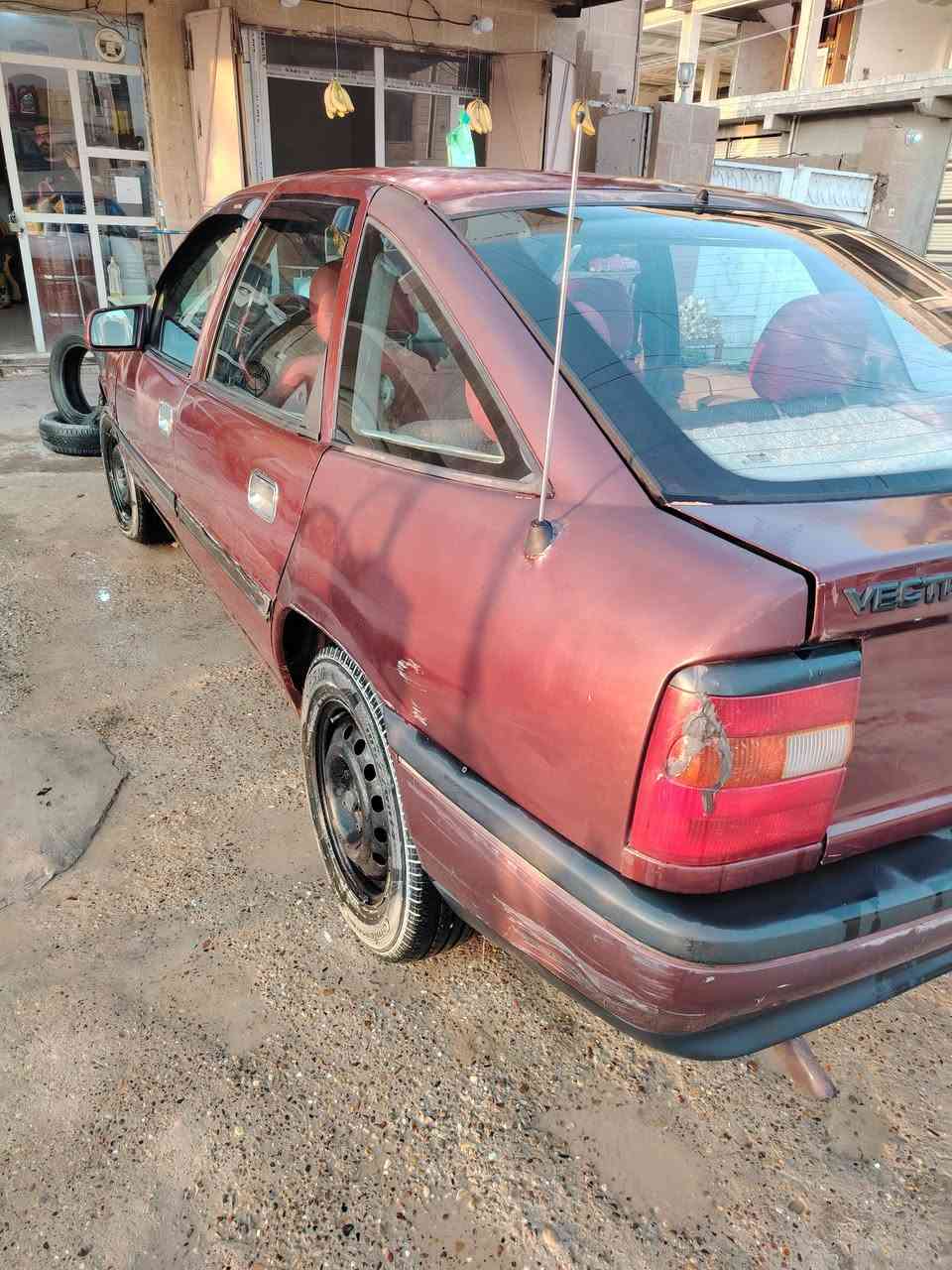 فكترا ماسحة كير أوتو محرك ٢٠ رقم إنكليزي بسمي محرك بي ضعف كير شرط سيارة قوية ايرفلوا نظيف صدر امامي زين خلفي وسط
السعر ٢٩ ورقة بيها مجال 
تكريت 
***********
