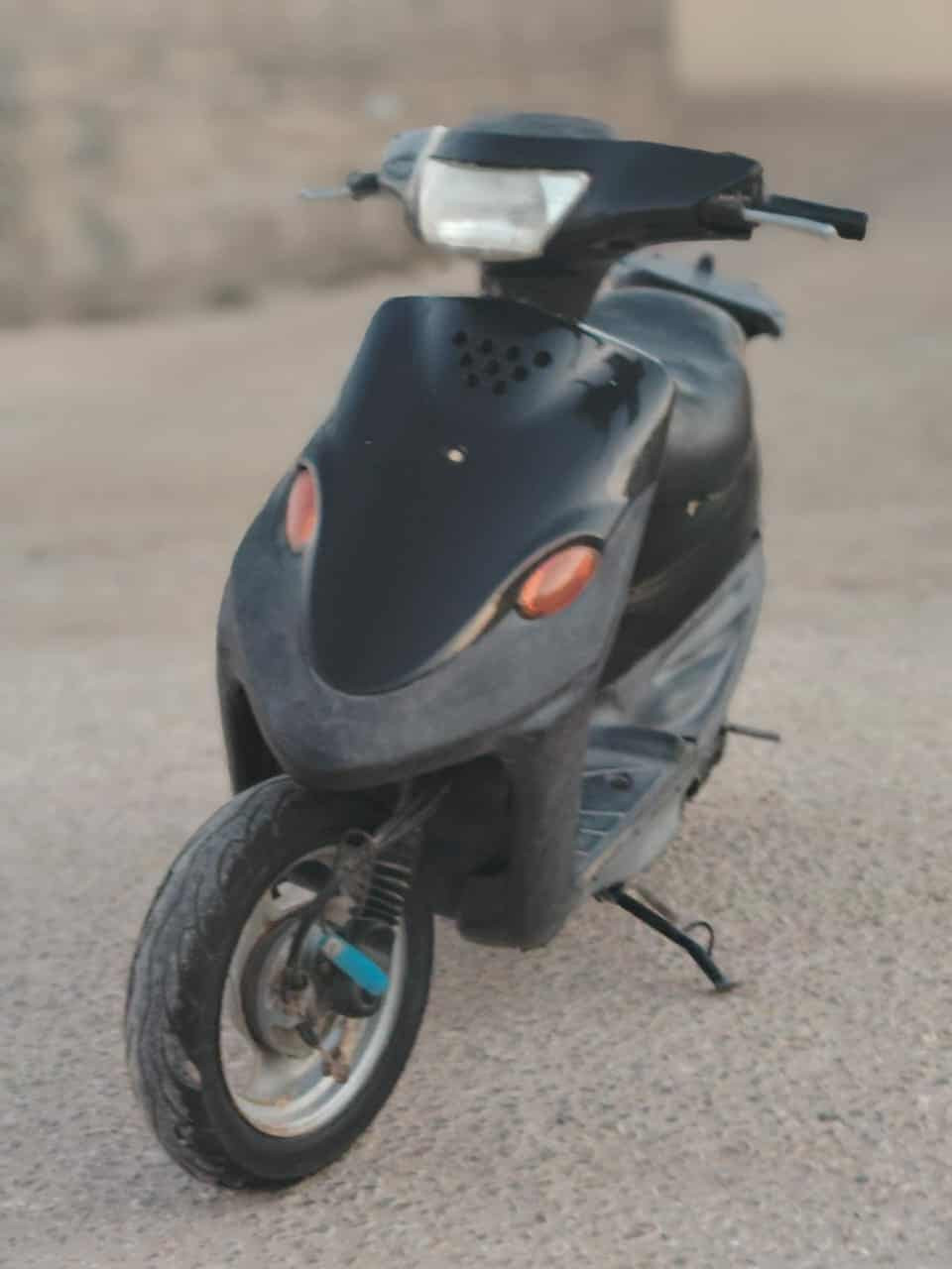 السلام عليكم 
بيجي 9 زروف دراجه نضيفه مابيها نقص سعرها 160 ألف مكلف بالنشر رقمي ***********
(رجائا لحد يطب خاص اتصل عل رقم )
مكاني محاويل قريت الطوالب
