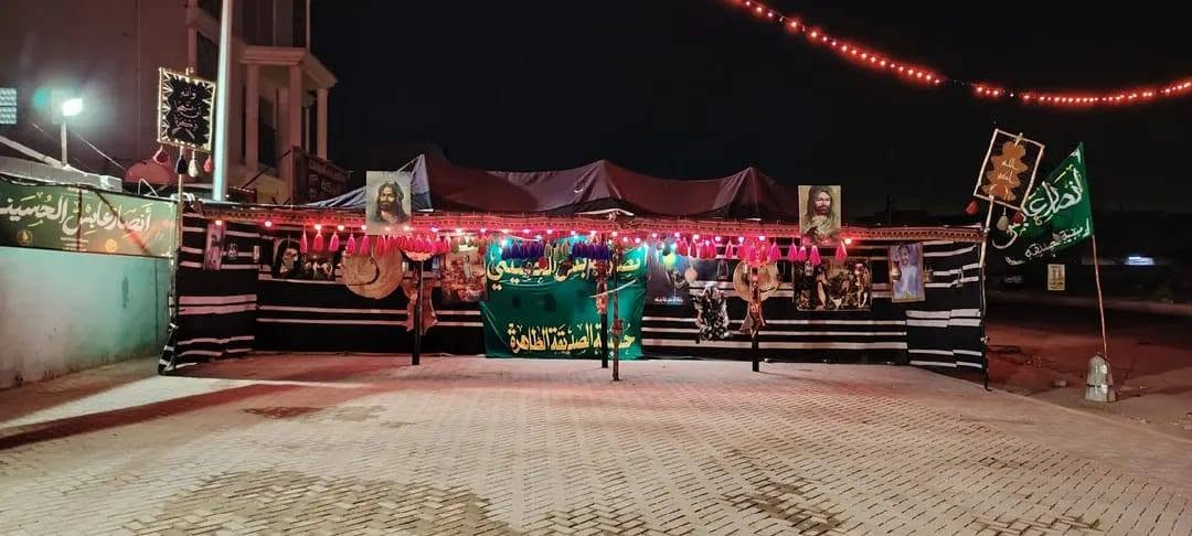 السلام عليكم ورحمه الله وبركاته
خدام الحسين صلوات الله عليه
خيمه عربيه ١٢*٣ ارتفاق مترين ونص 
قماش تفصال 
حديد قفايص استخدام قليل مثل مموضح بصوره 
للتواصل واتساب ***********
