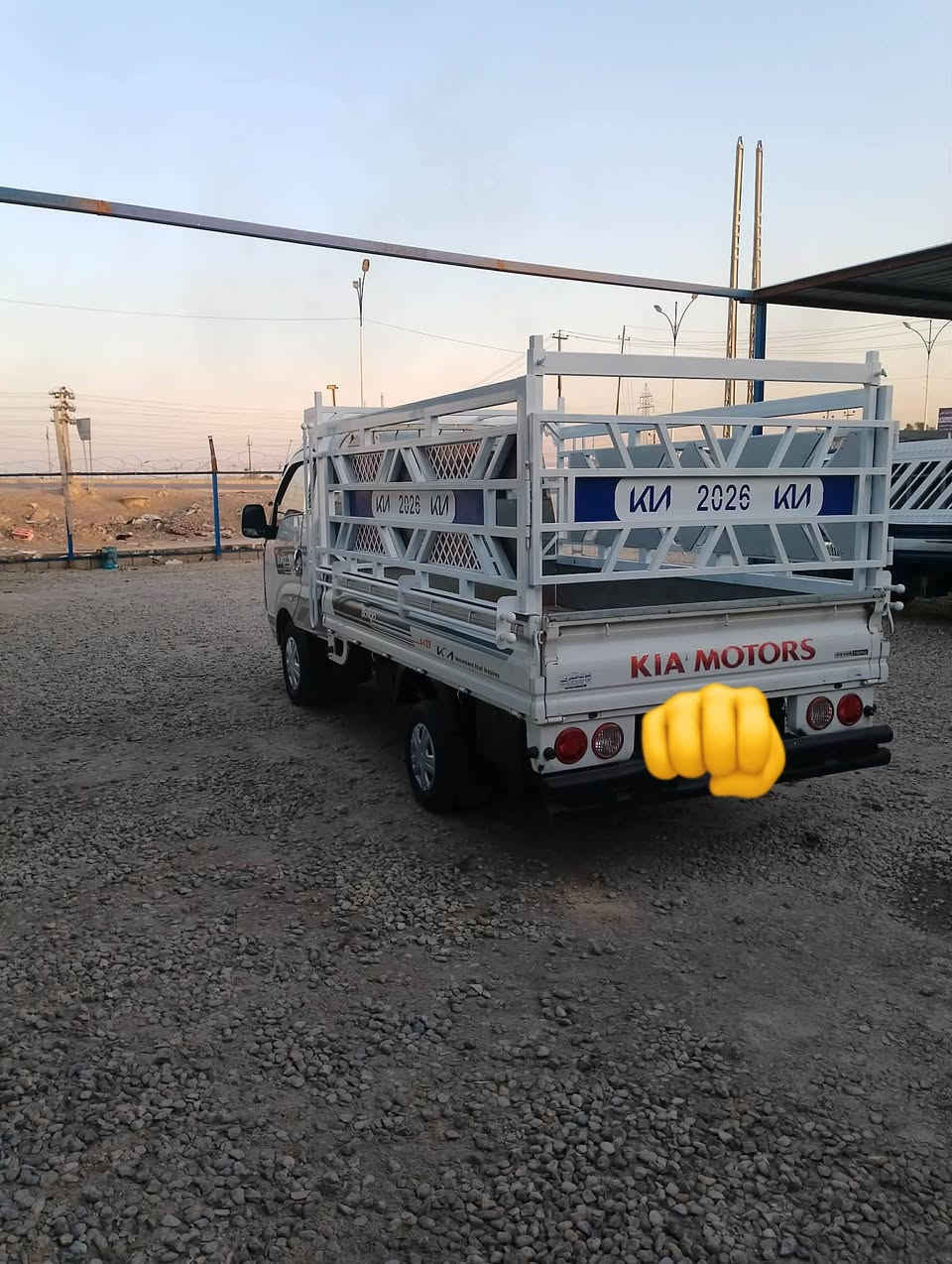 سلام عليكم كيه نثيه موديل 2012
بيع او مرواس بكيه حسب تفاق  سياره مكانه ناصريه مركز 

مكينه و كير وحداديه وتخم تاير و شاصي ورقم شاصي كفاله اي نقص مابيه تحويل ثاني يوم  تفاصيل كثر عله رقم وسعر......  ***********
