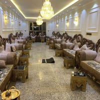 تخم للبيع ١٠غنفات و٤كراسي  رياسي مال مضيف جديد نظافه ١٠٠/١٠٠ مع سيت طب...