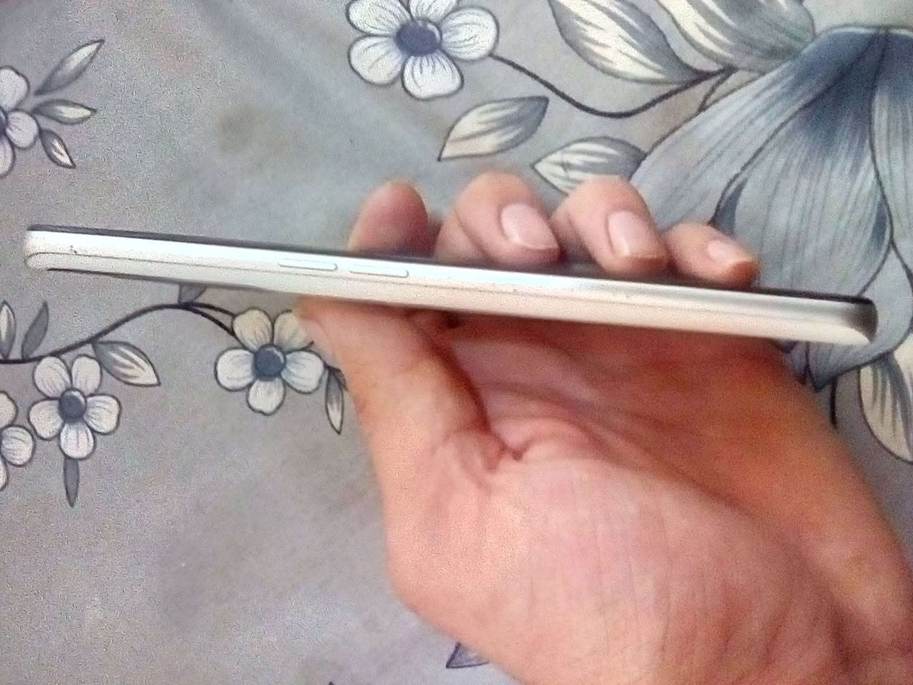 اجاكم القنبله 💣 ريلمي gt 3 240w
ذاكرة 16كيكا 
مساحة 1تيره 
معالج سناب دراجون 8 واحد جين 
كامره تخبل مكاني الفلوجه 
البطاريه 4600
صحه البطاريه 81 
سعره 375 و بي مجال الشراي يجي خاص


**إذا كنت صاحب هذا الإعلان وتريد حذفه لأي سبب، رجاءا أرسل رسالة إلى الدعم الفني**